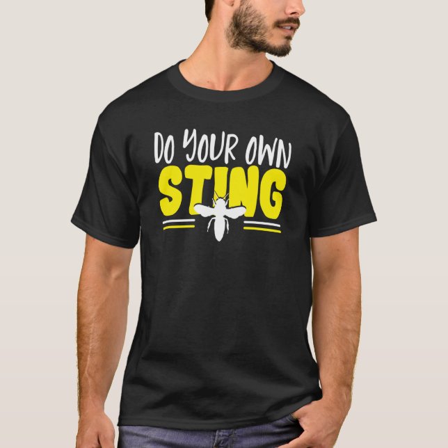 Spelling Bee Pun School Spelling Bee T-Shirt (Front)