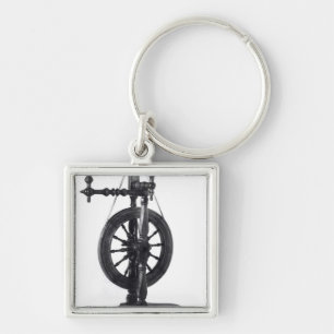 Spinning wheel keychain
