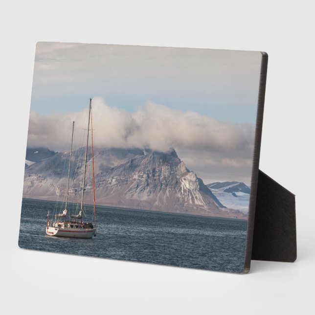 Spitsbergen Svalbard Sailboat Plaque (Side)