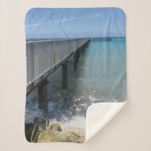 Splashing Waves on Wharf Design Sherpa Blanket