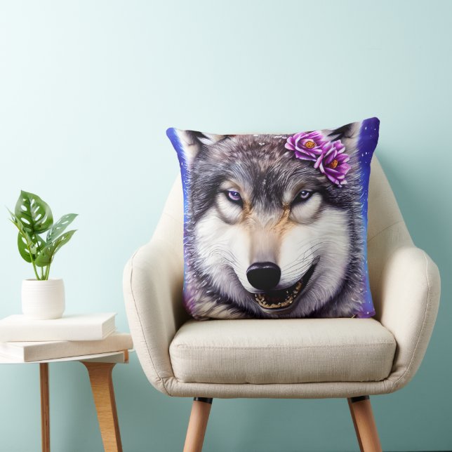 Splendour of the Wolf Throw Pillow (Chair)