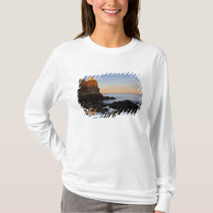 Split Rock Lighthouse at sunset near Two T-Shirt