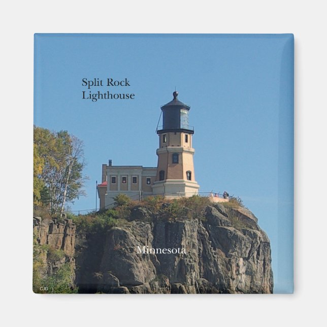 Split Rock Lighthouse from beach magnet (Front)
