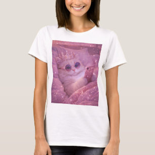 Spoiled Princess Cat Texting in Bed                T-Shirt