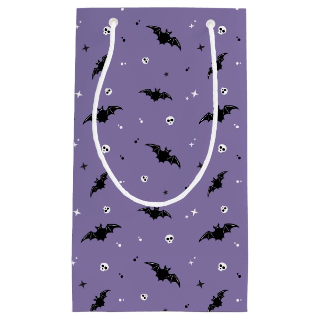 Spooky Bat & Skulls Pattern Halloween Gift Bag (Front)