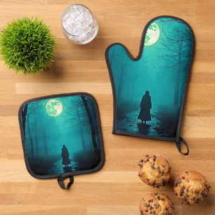 Spooky Full Moon Night Design Oven Mitt & Pot Holder Set