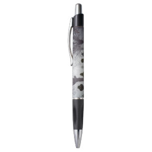 spooky graveyard pen