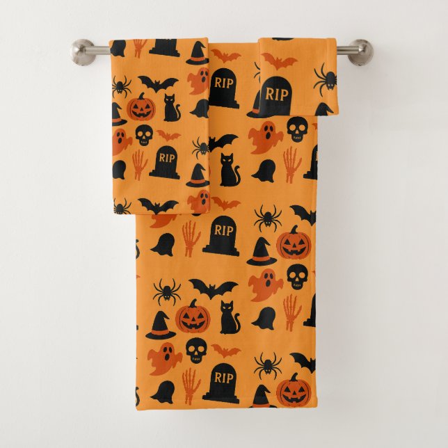 Spooky Halloween – Black & Orange Trick Bath Towel Set (Insitu)