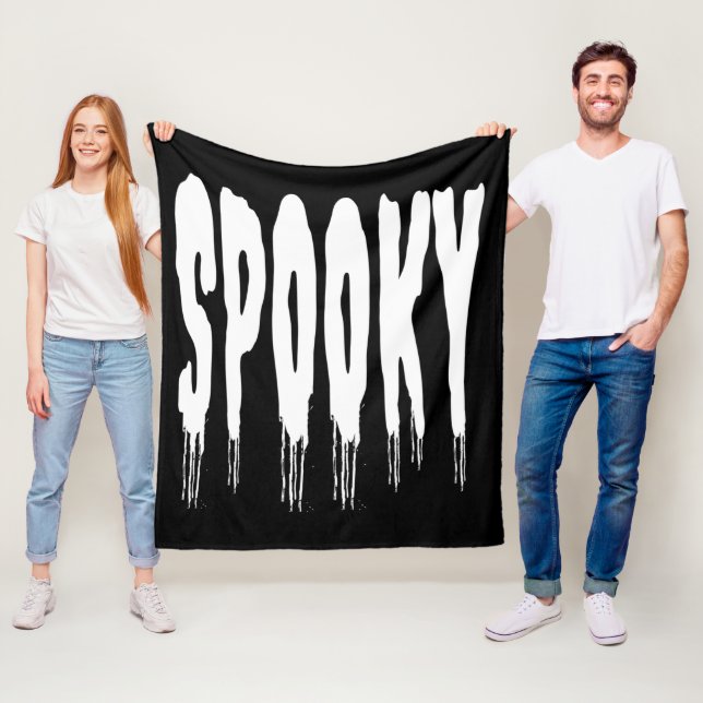 SPOOKY HALLOWEEN FLEECE BLANKET (In Situ)