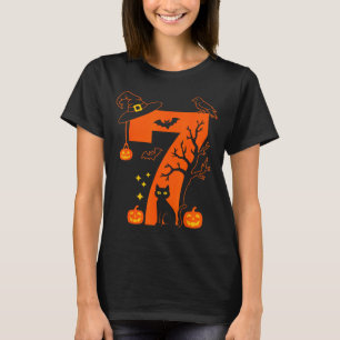 Spooky Number 7 Halloween Black Cat Design For Cat T-Shirt