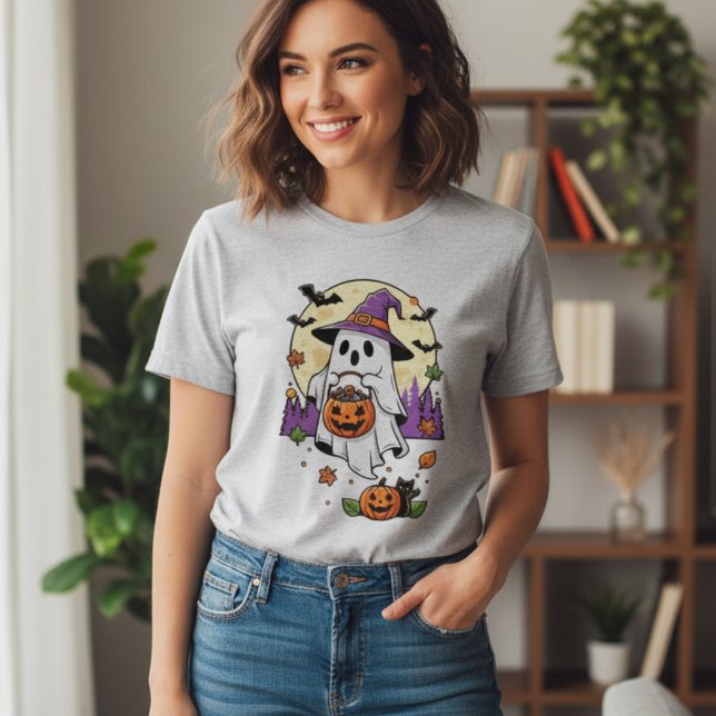 Spooky Season for fun October Look - Retro Ghost T-Shirt (Creator Uploaded)