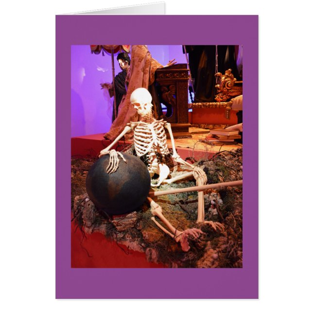 Spooky skeleton Halloween card (Front)