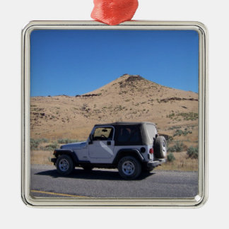 sport utility vehicle metal ornament