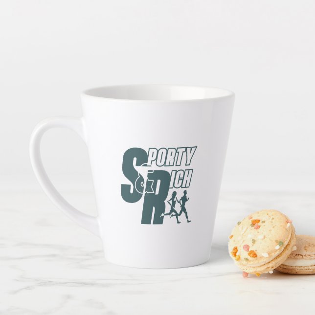 Sportif et riche | Latte Mug (En situation)