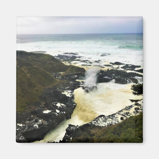 Spouting Horn, Cape Perpetua, Oregon Coast Magnet (Front)