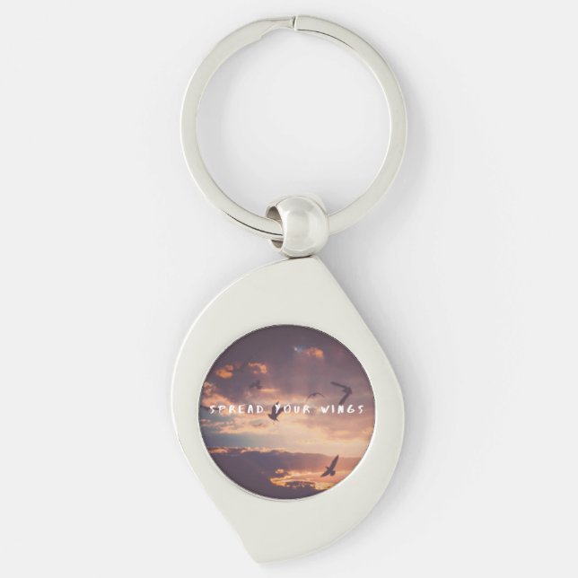 Spread wings photo keychain (Front)