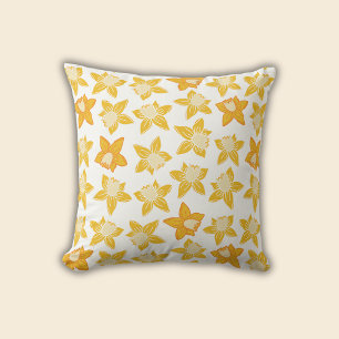 Spring Daffodil Pattern Throw Pillow