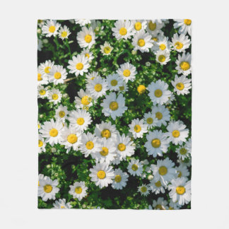 Spring field of daisies background fleece blanket