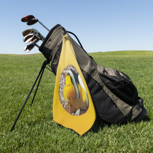 SPRING MOOD – Soft Yellow | deep to light |  Golf Towel (Green)