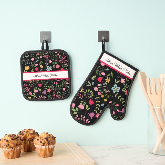 Spring Wildflowers Florals on Black Personalized Oven Mitt & Pot Holder Set (Insitu(Hanging))