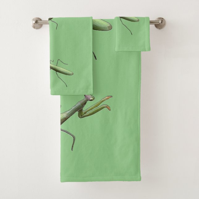 Sprout Praying Mantis Bath Towel Set (Insitu)