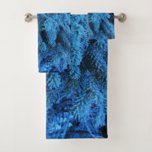 Spruce branches covered with snow & frost crystals bath towel set