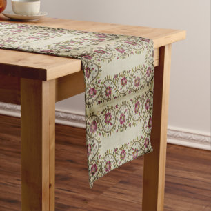 Square Garden Red Flowers Green  Short Table Runner
