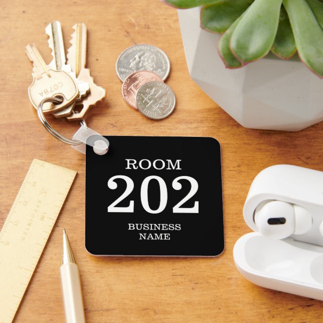 Square metal hotel room keychain with numbers (Desk)