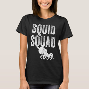 Squid Squad  Sea Ocean Octopus Vintage Distressed T-Shirt