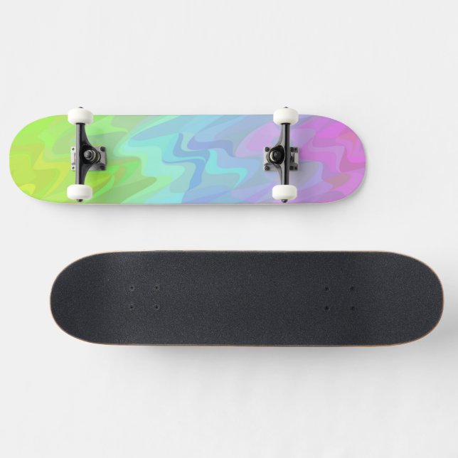 Squiggly Gradient Skateboard (Horz)