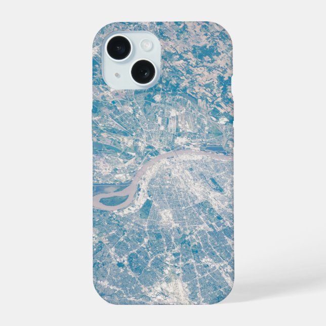 St. Louis, Missouri Along The Mississippi River. iPhone 15 Case (Back)