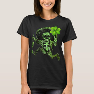 St Patrick Day Skeleton Drinking Wine Clover Shamr T-Shirt