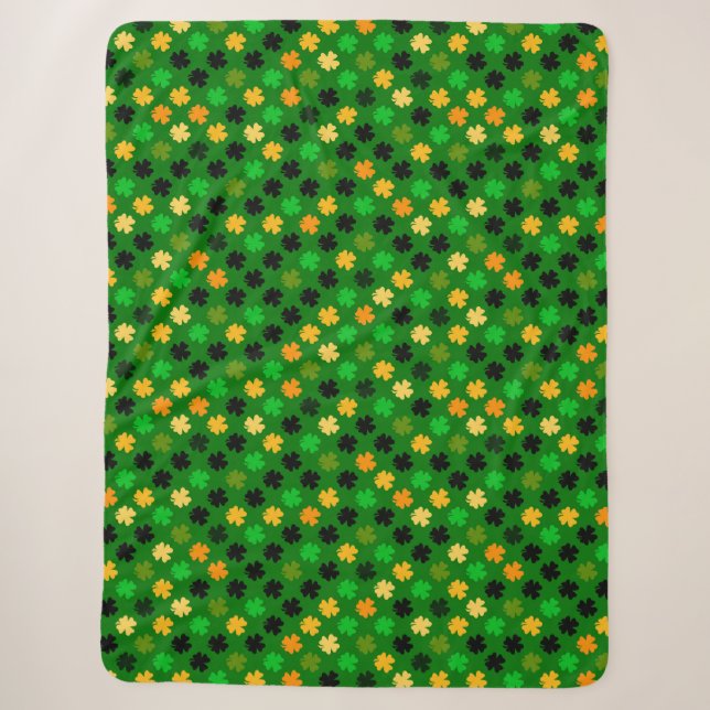  St. Patrick’s Day Clover Pattern Sherpa Blanket (Front)