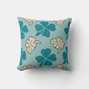 St. Patrick`s day Clover Shamrock Drawing Pattern Throw Pillow