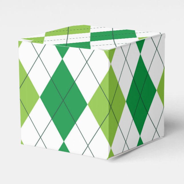 St. Patrick's Day Argyle Favor Box (Front Side)
