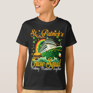St Patricks Day Cruise Squad 2026 Funny Family Mat T-Shirt