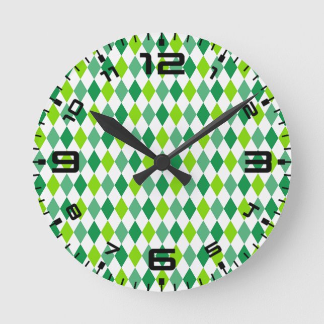 St. Patrick's Day Diamond Shape Pattern-54603 Round Clock (Front)