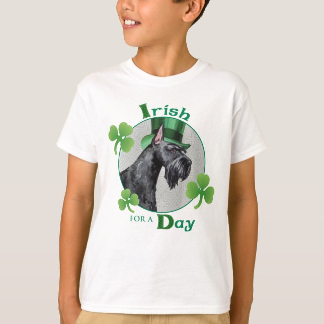 St. Patrick's Day Giant Schnauzer T-Shirt (Front)