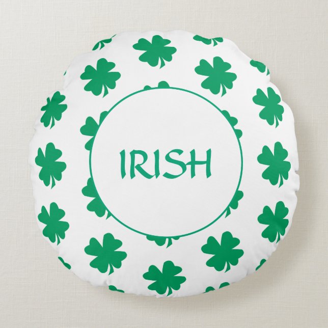 St Patrick's Day Green Shamrock Leaf Pattern Irish Round Pillow (Front)