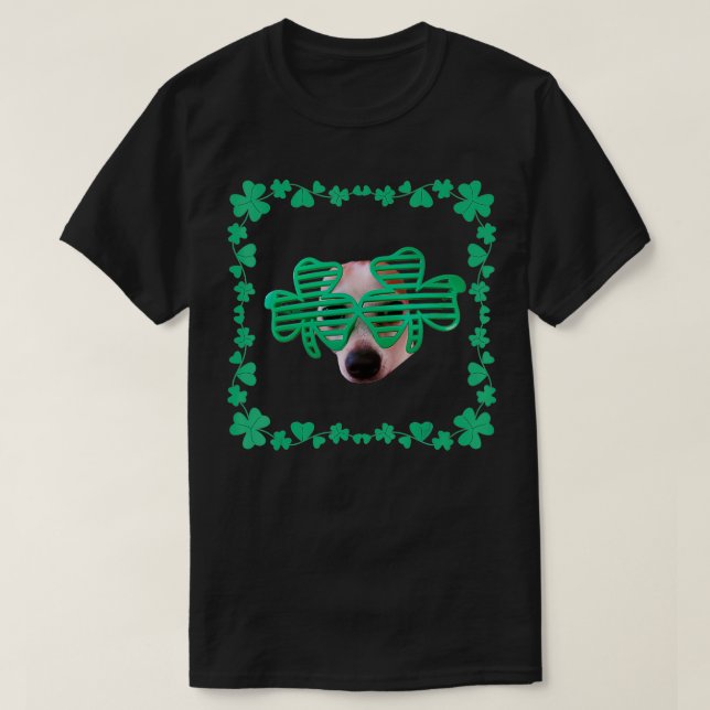 St Patrick's Day Lucky Chihuahua Shamrocks Green C T-Shirt (Design Front)