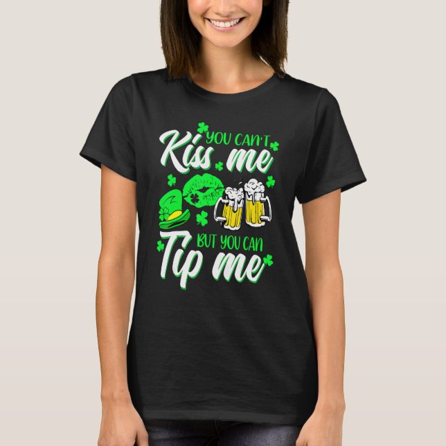 St Patrick's Day Lucky Shamrock Waitress Bartender T-Shirt (Front)