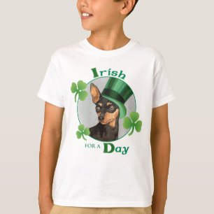 St. Patrick's Day Min Pin T-Shirt