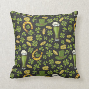 St. Patrick's Day Pattern Throw Pillow