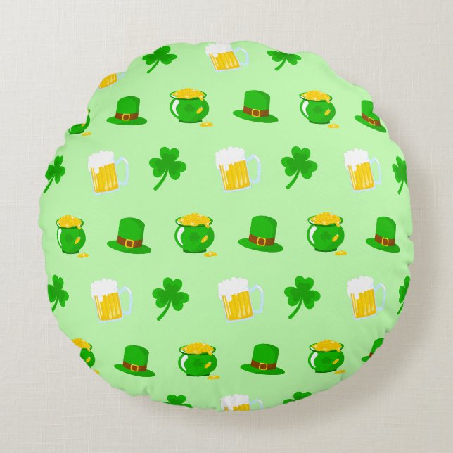 St. Patrick's Day Shamrock Pot of Gold Celtic Knot Round Pillow (Front)