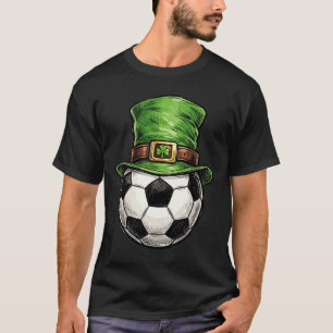St Patricks Day Soccer Player Leprechaun Hat Men B T-Shirt