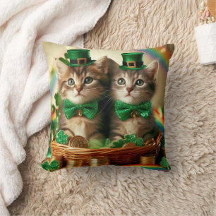 St. Patrick's day Tabbies Throw Pillow