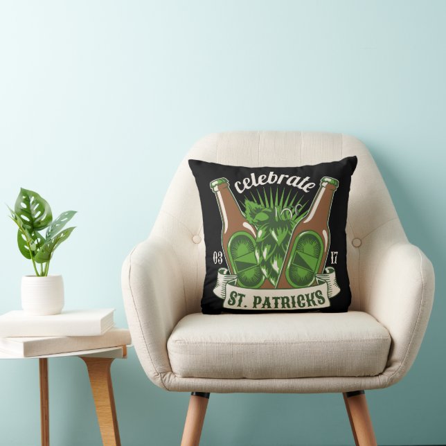 St patricks day throw pillow (Chair)
