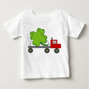 st pattys day delivery baby T-Shirt