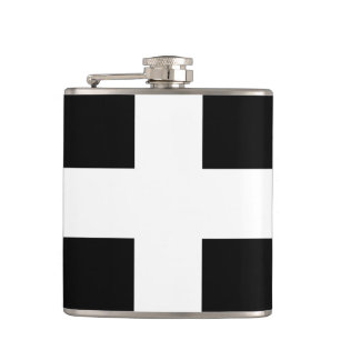 St. Piran’s flag / flag of Cornwall Hip Flask
