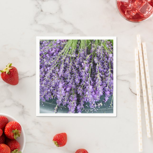 Stalks of Lavender Paper Napkins (Insitu)
